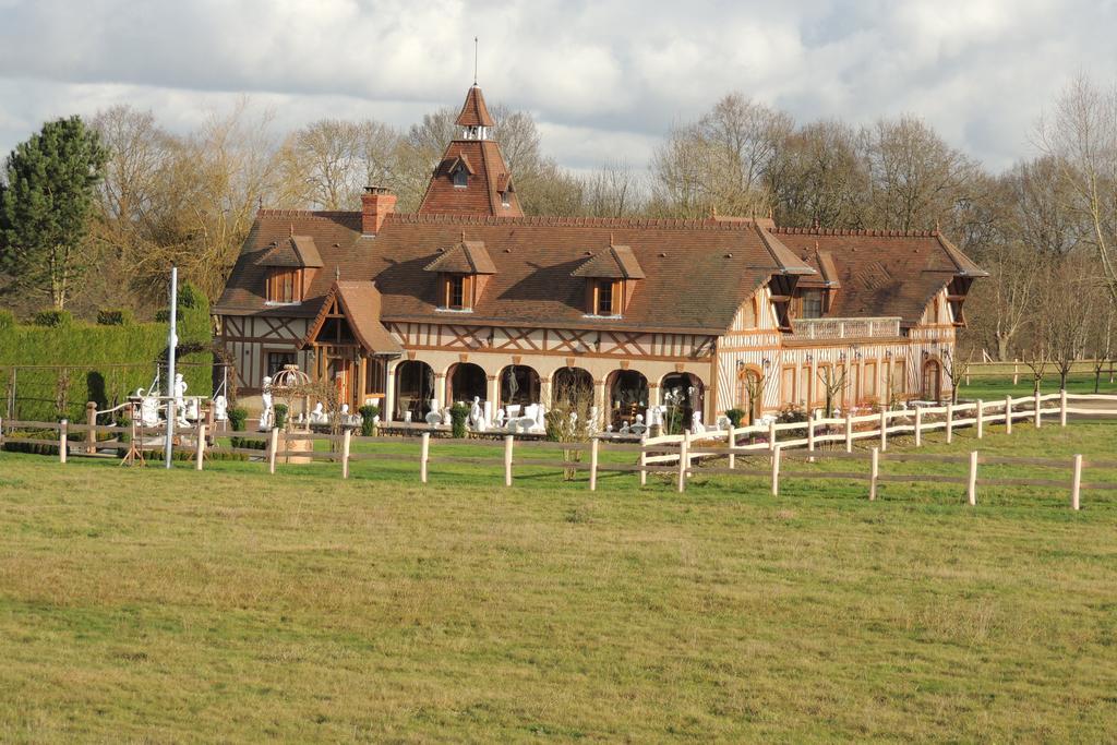 Le Manoir De Goliath Apartment Toutainville Стая снимка